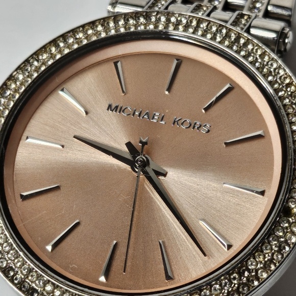 Women Michael Kors MK3218 Darci Silver Tone Stainless Steel Watch 39mm Rose Dial - Picture 6 of 16